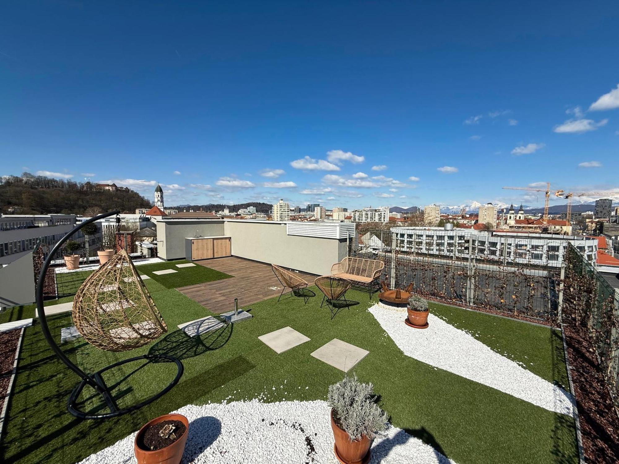 Garden Residence Любляна Екстер'єр фото